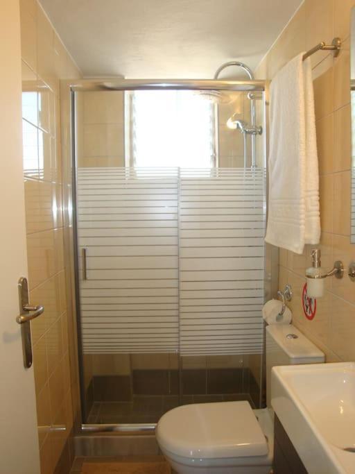 Centre Penthouse With Seaview Iraklio