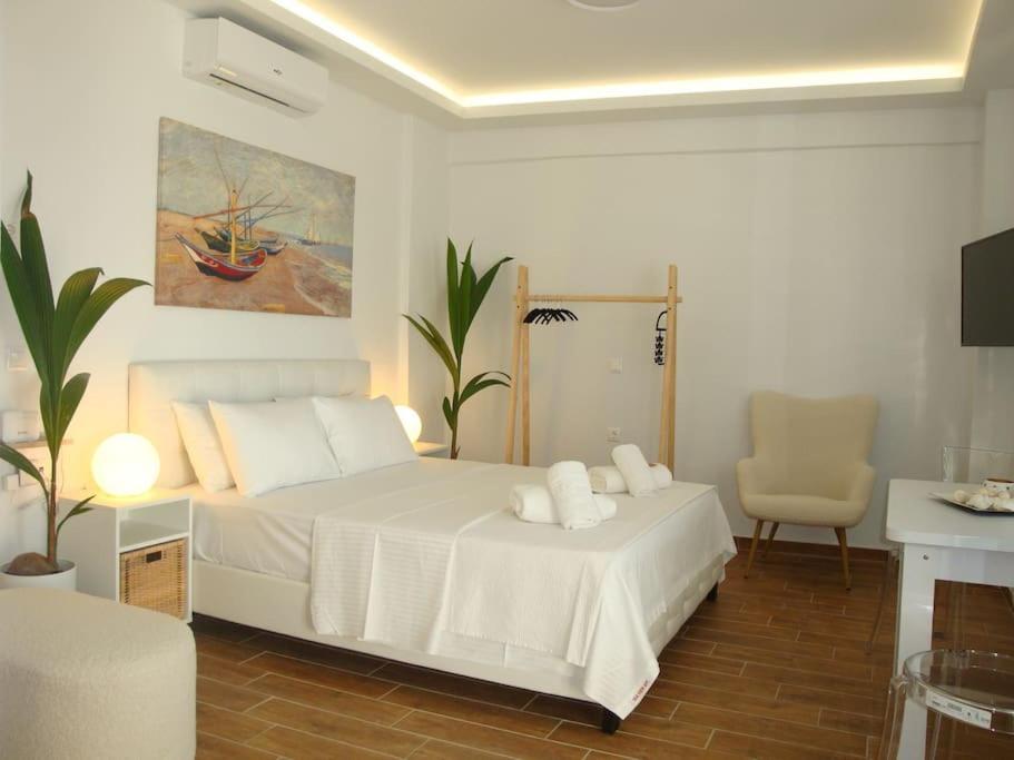 Centre Penthouse With Seaview Apartment *